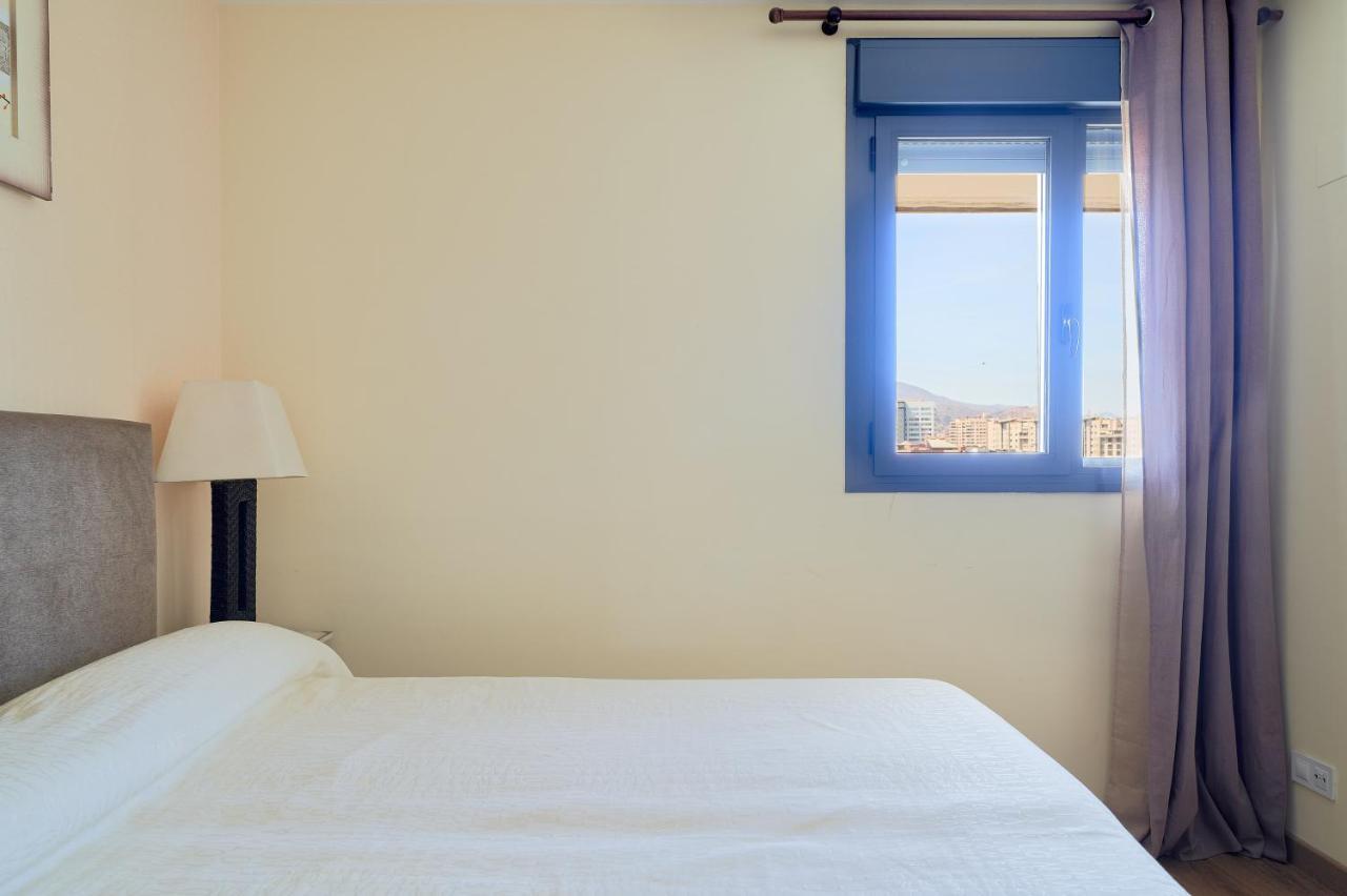 Alterhome Apartamento Con Piscina Maria Zambrano Málaga Exterior foto